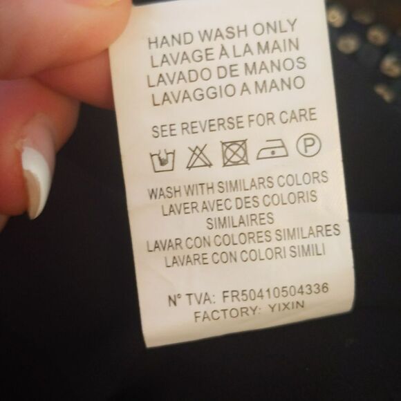 FRNCH black short sleeve blouse, back zip, heavily sequined (gold), M - Picture 7 of 8